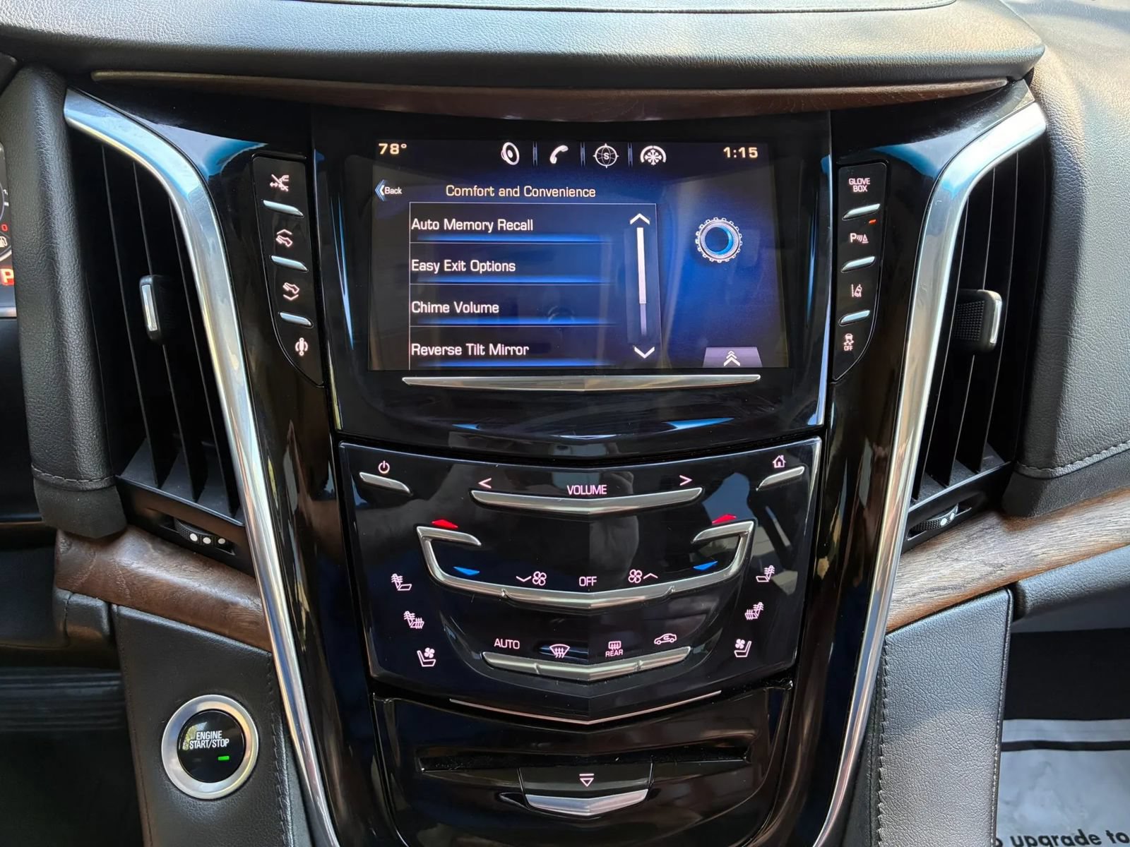 Used 2015 Cadillac Escalade Premium AWD/4WD image 28