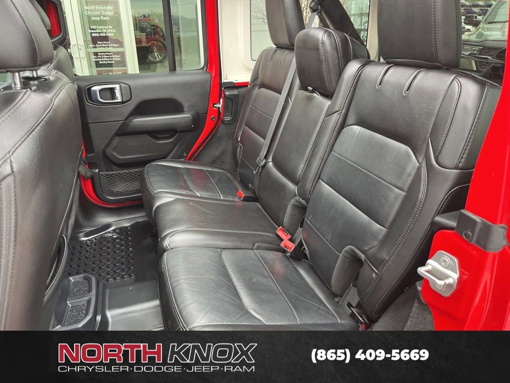 Used 2021 Jeep Wrangler Unlimited Sahara AWD/4WD image 17