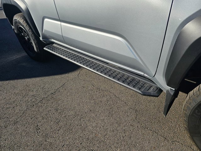 Used 2025 Toyota 4Runner TRD Off-Road Premium image 7