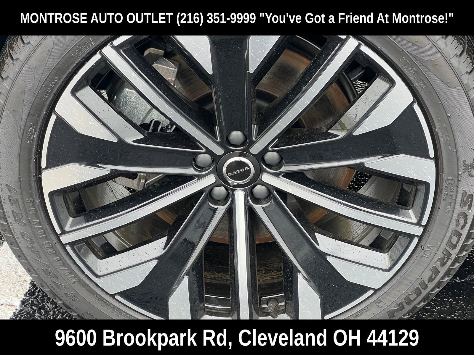 New 2026 Volvo XC90 B6 Plus w/ Protection Package Premier AWD/4WD image 11