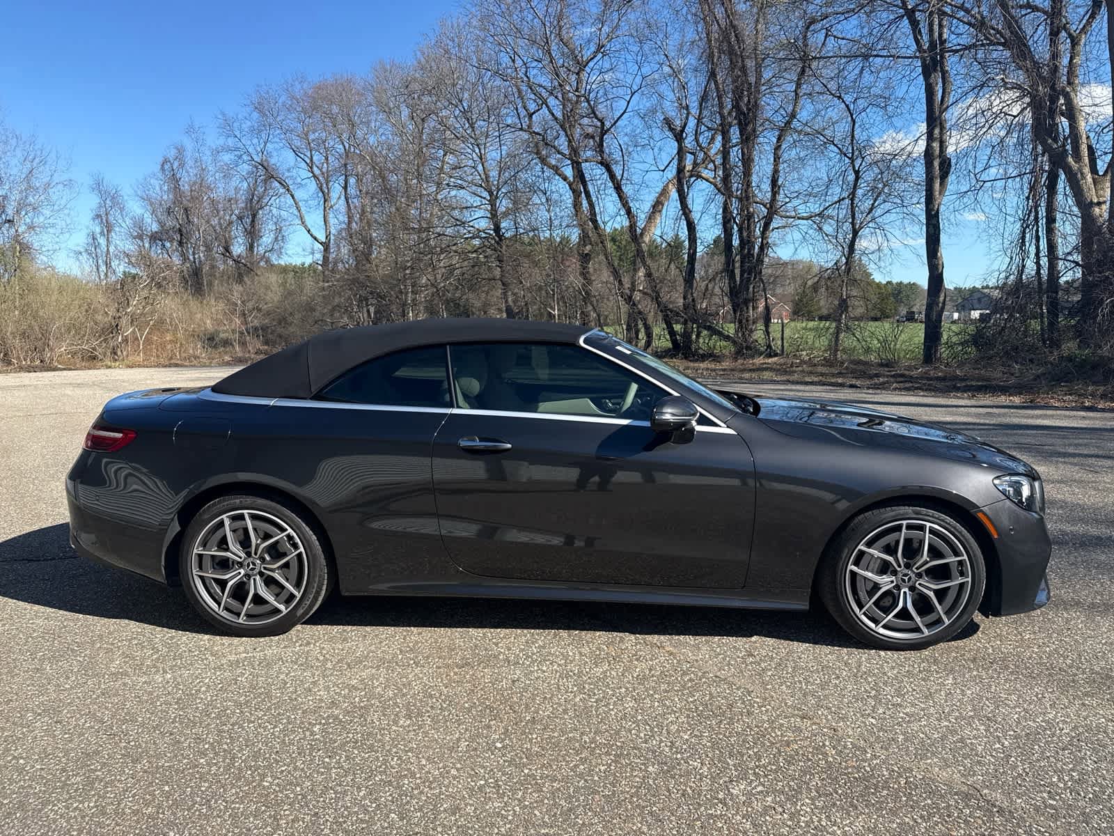 Used 2023 Mercedes-Benz E 450 4MATIC Cabriolet image 6