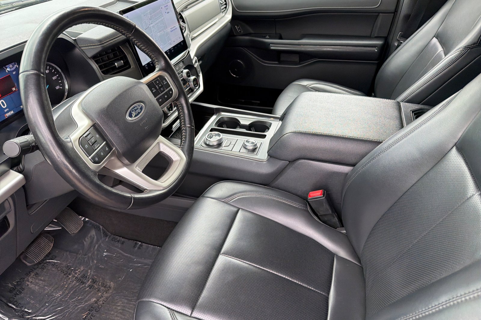 Used 2024 Ford Expedition XLT AWD/4WD image 9