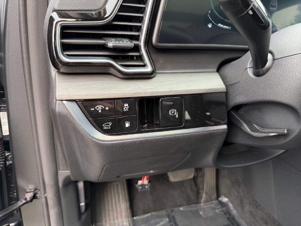 Used 2024 Kia Sportage X-Line AWD/4WD image 20