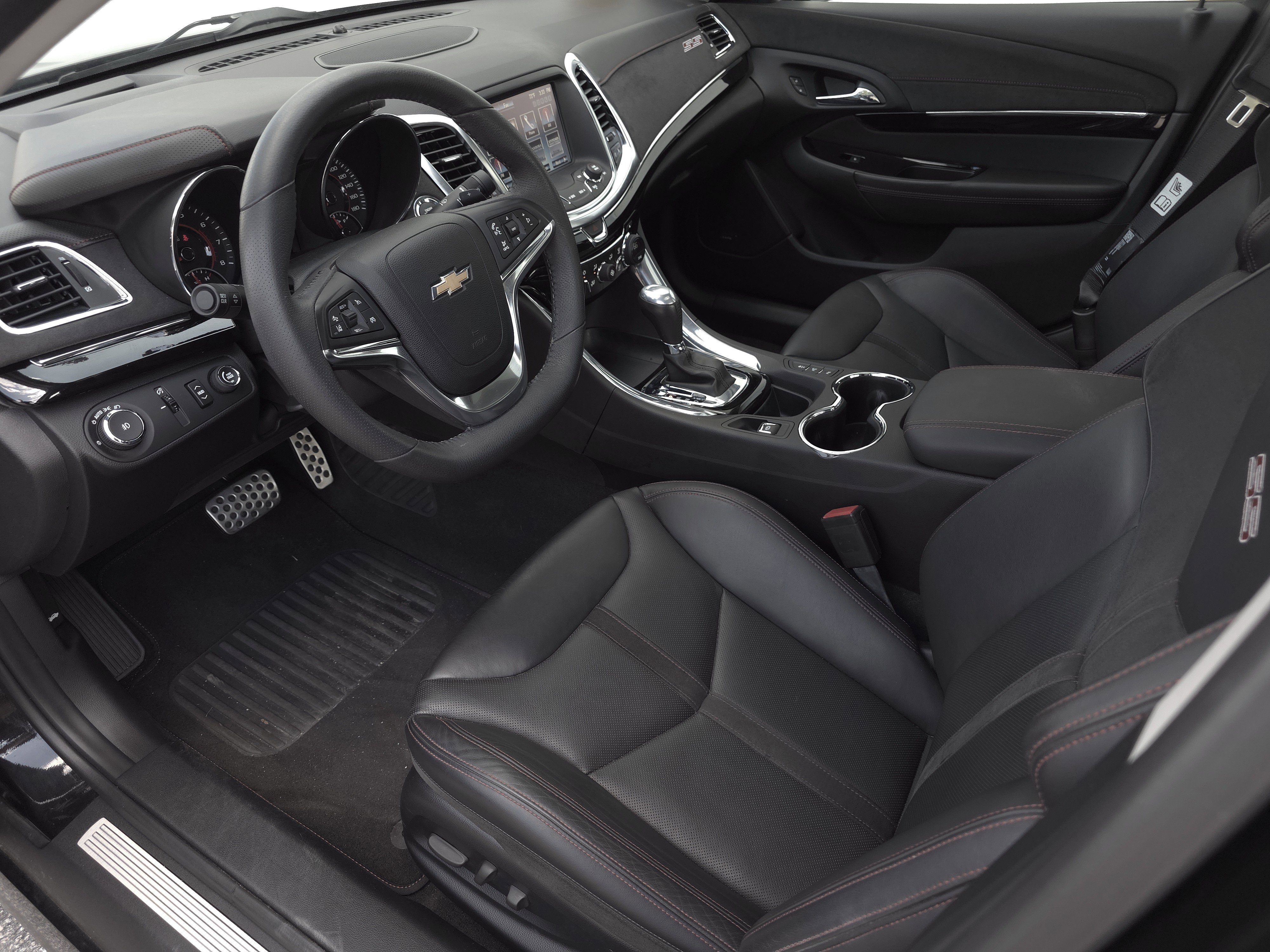 Used 2014 Chevrolet SS image 9