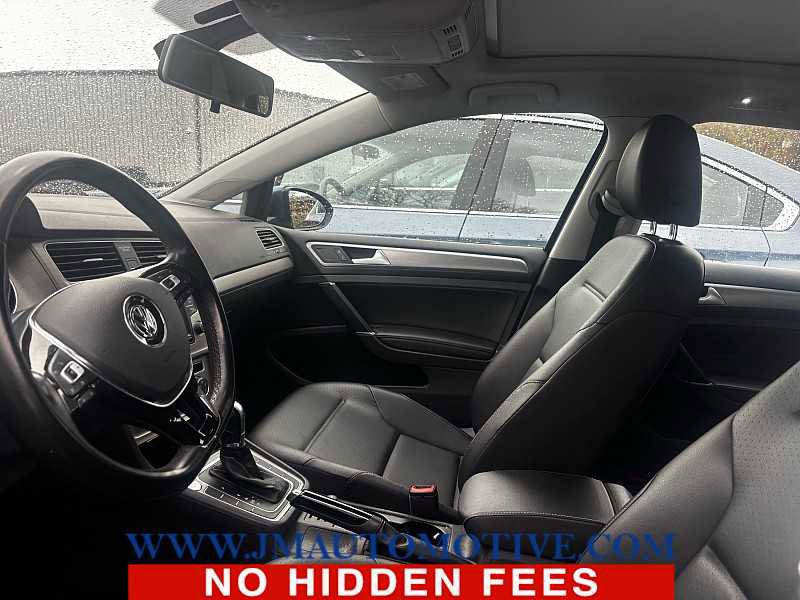 Used 2016 Volkswagen Golf Limited Edition FWD image 2