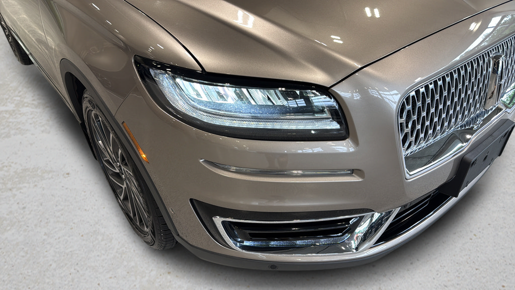 Used 2020 Lincoln Nautilus Reserve w/ Equipment Group 201A AWD/4WD image 11