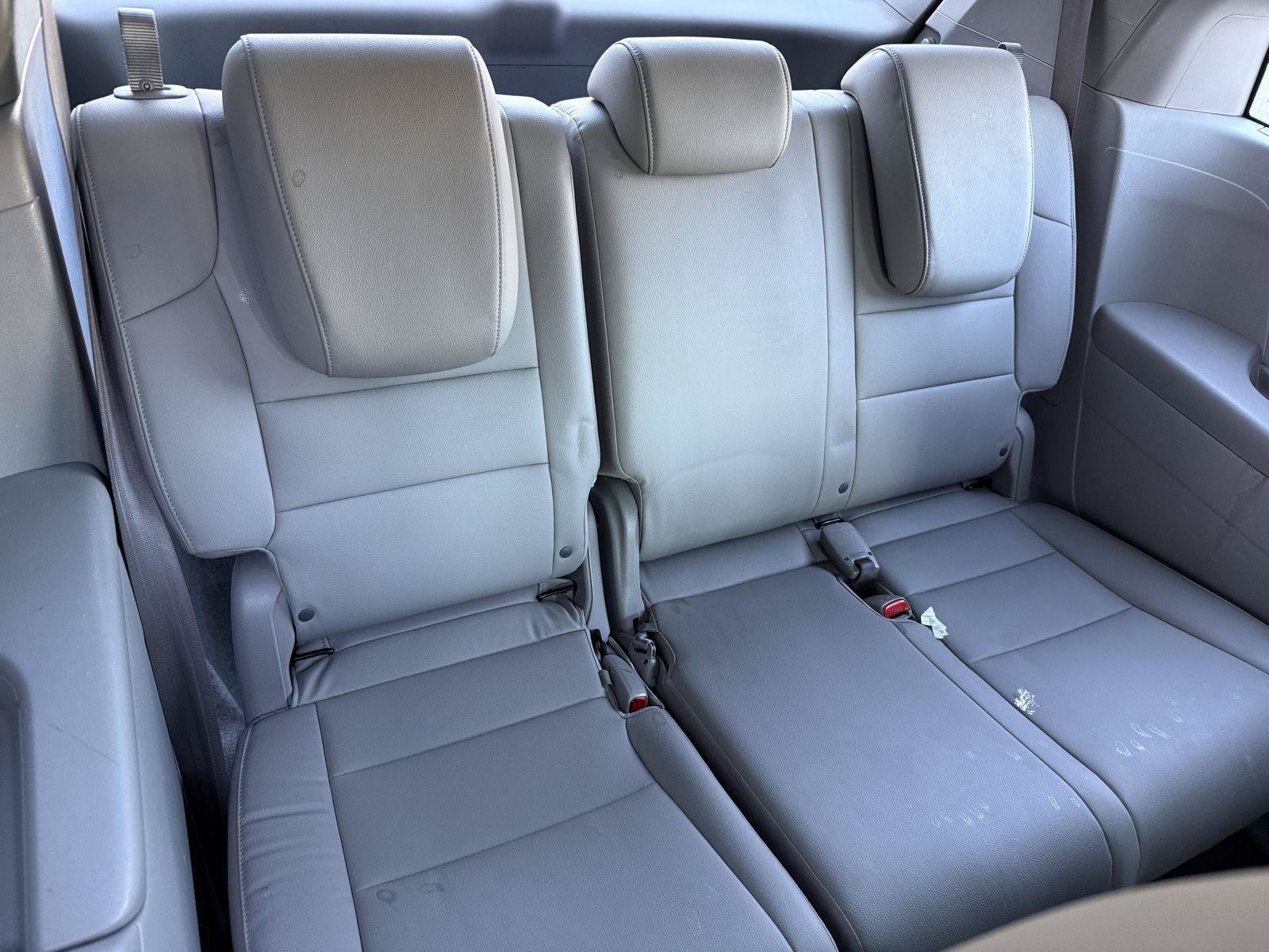 Used 2013 Honda Odyssey EX-L image 22