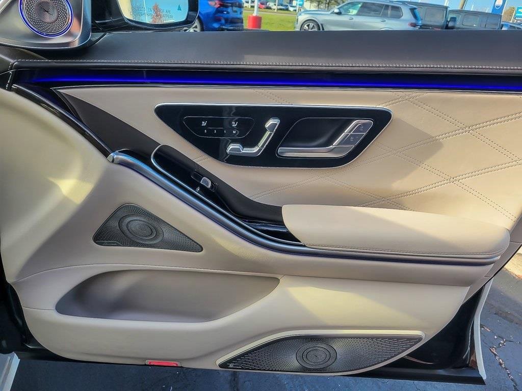 Used 2023 Mercedes-Benz Maybach S 680 4MATIC image 25