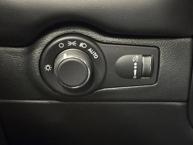 Certified 2024 Dodge Durango GT image 23