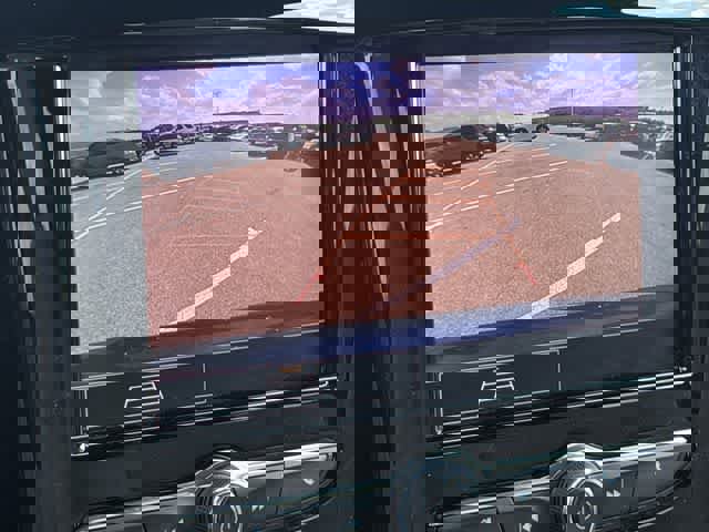 Used 2023 Chevrolet Traverse LS FWD image 30