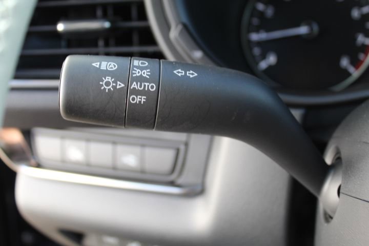 Certified 2025 MAZDA CX-30 AWD 2.5 S w/ Premium Package image 19