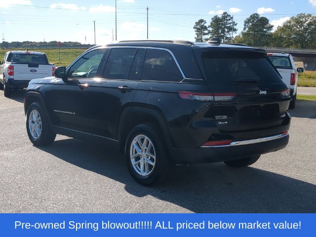 Used 2025 Jeep Grand Cherokee Laredo X AWD/4WD image 11
