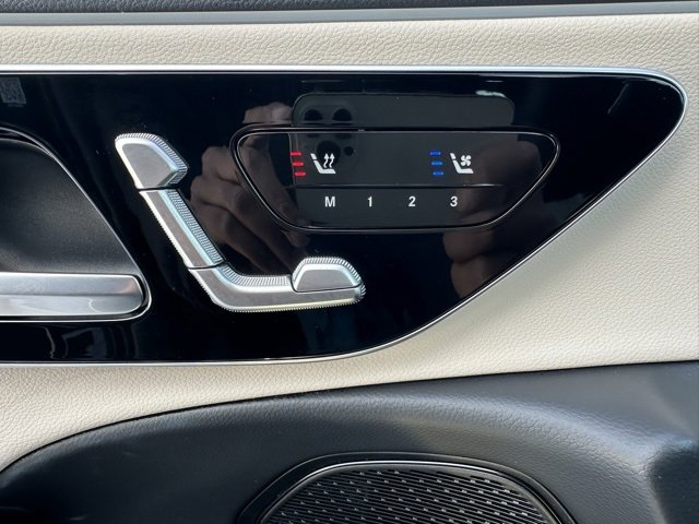 Certified 2024 Mercedes-Benz E 350 4MATIC Sedan image 15