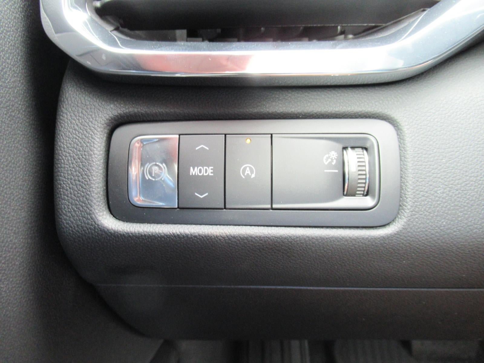 New 2026 GMC Acadia Elevation w/ Elevation Premium Package FWD image 22