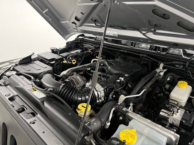 Used 2015 Jeep Wrangler Unlimited Sport w/ Quick Order Package 24S AWD/4WD image 59