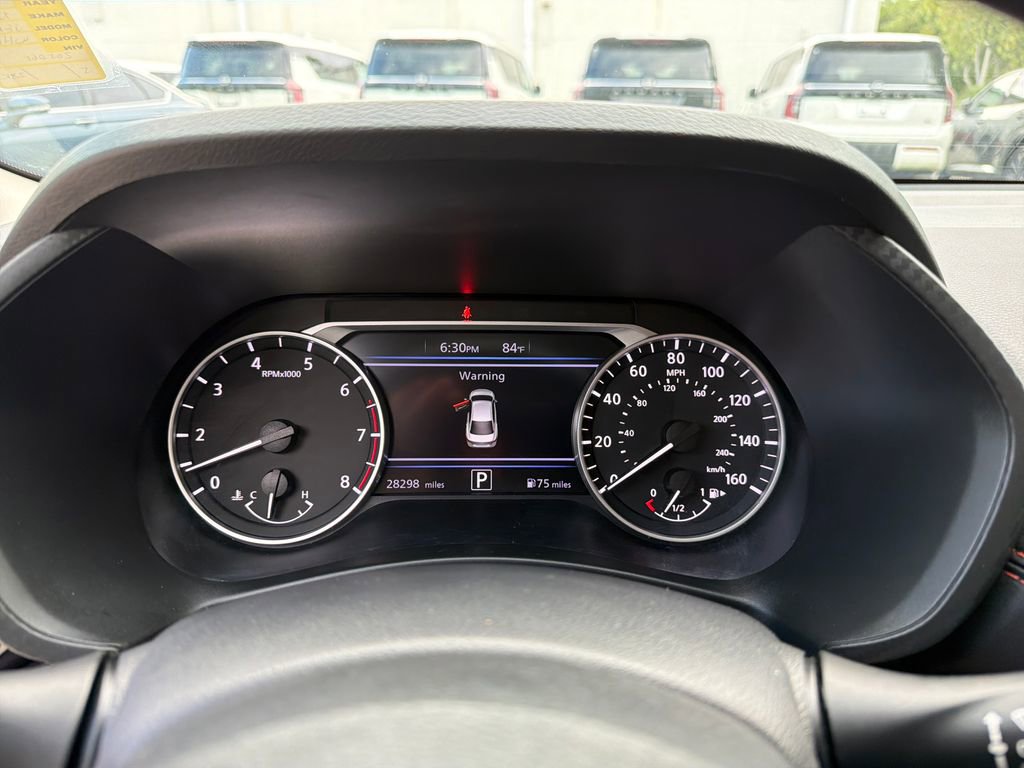 Used 2024 Nissan Sentra SR FWD image 22