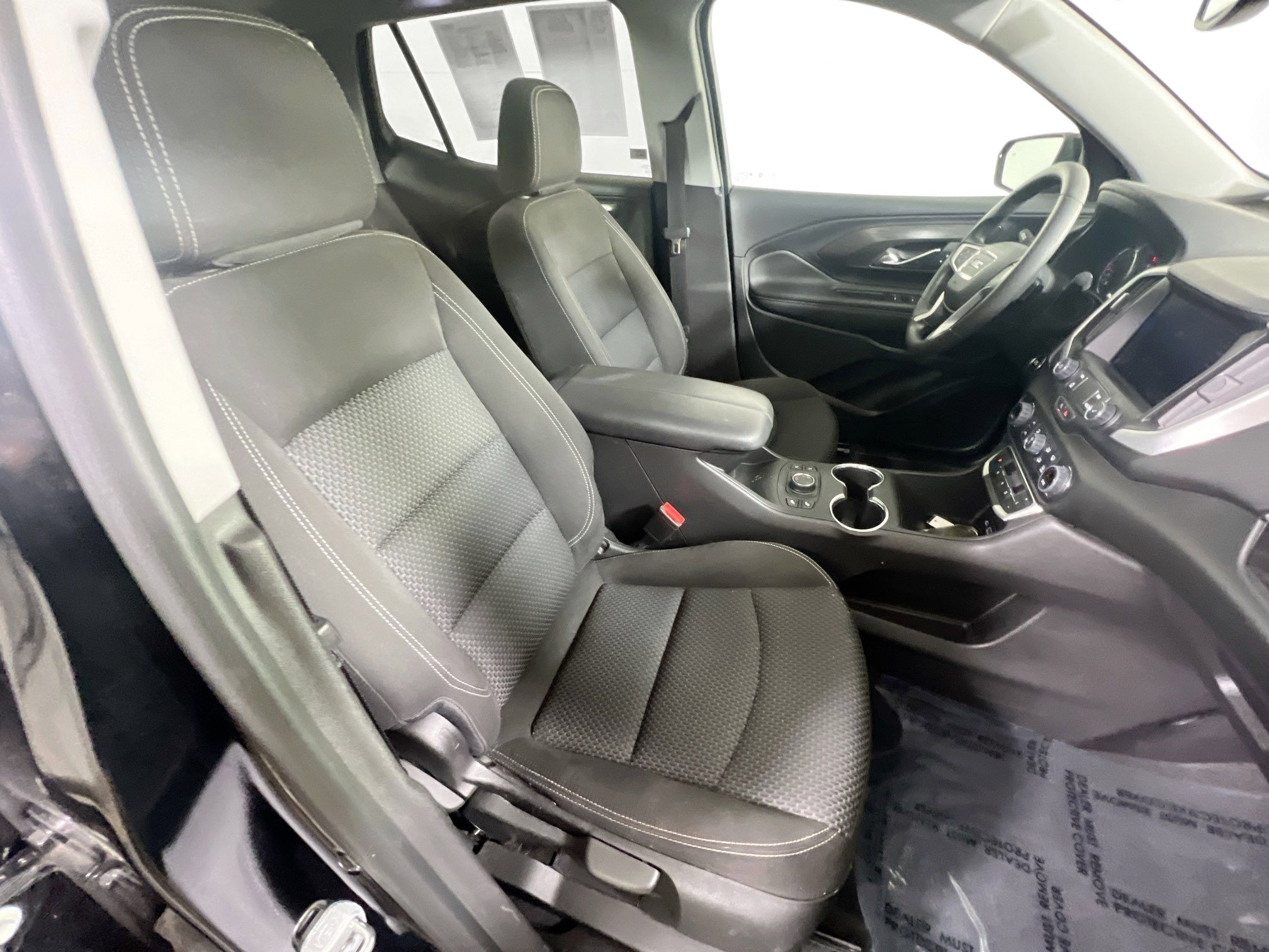 Used 2022 GMC Terrain SLE w/ Driver Convenience Package image 27