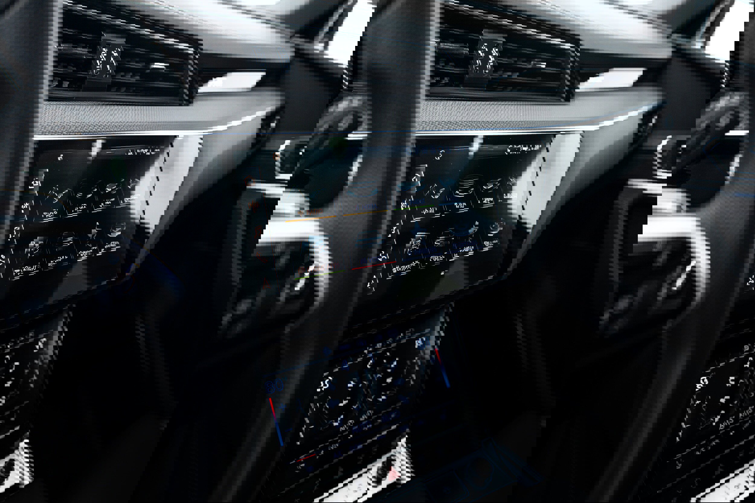 Certified 2023 Audi e-tron S Premium Plus AWD/4WD image 13