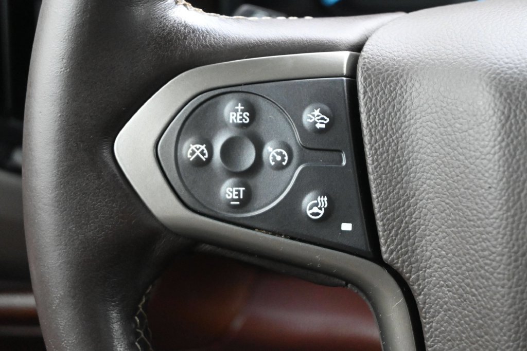 Used 2019 Chevrolet Silverado 2500 High Country w/ Duramax Plus Package AWD/4WD image 9