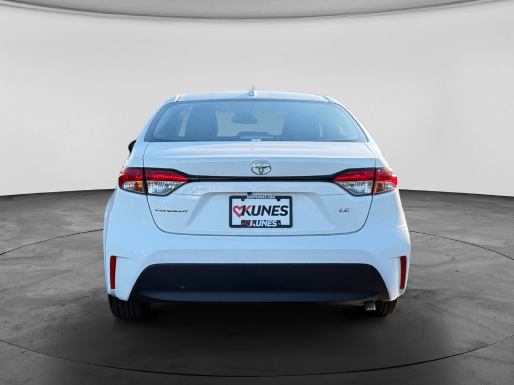 Used 2023 Toyota Corolla LE FWD image 7