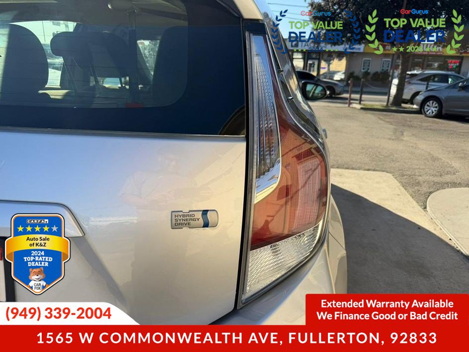 Used 2017 Toyota Prius C Three FWD image 18