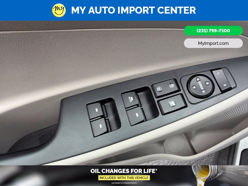 Used 2020 Hyundai Tucson Value AWD/4WD image 11