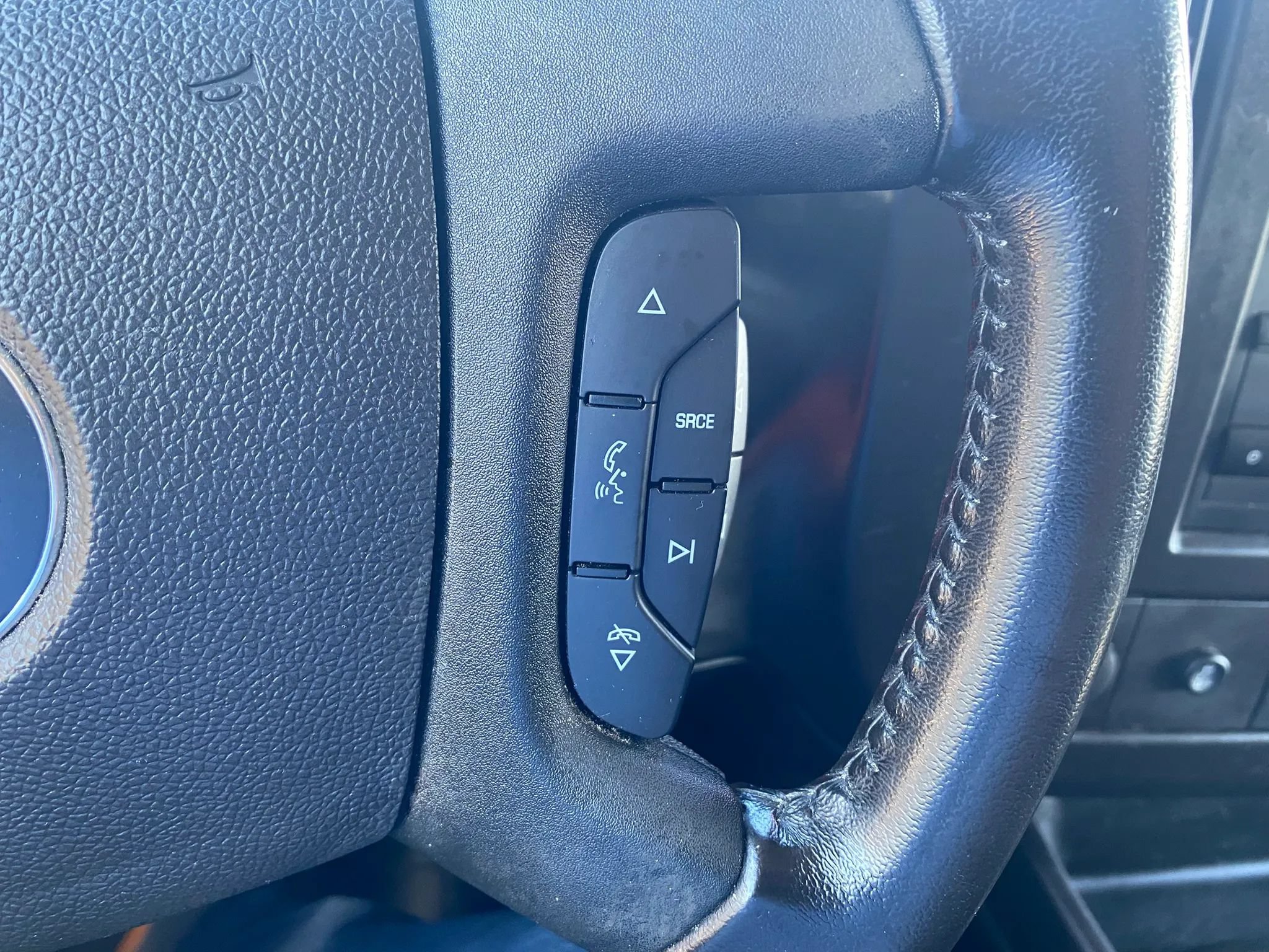 Used 2020 Chevrolet Express 2500 w/ Safety Package RWD image 15
