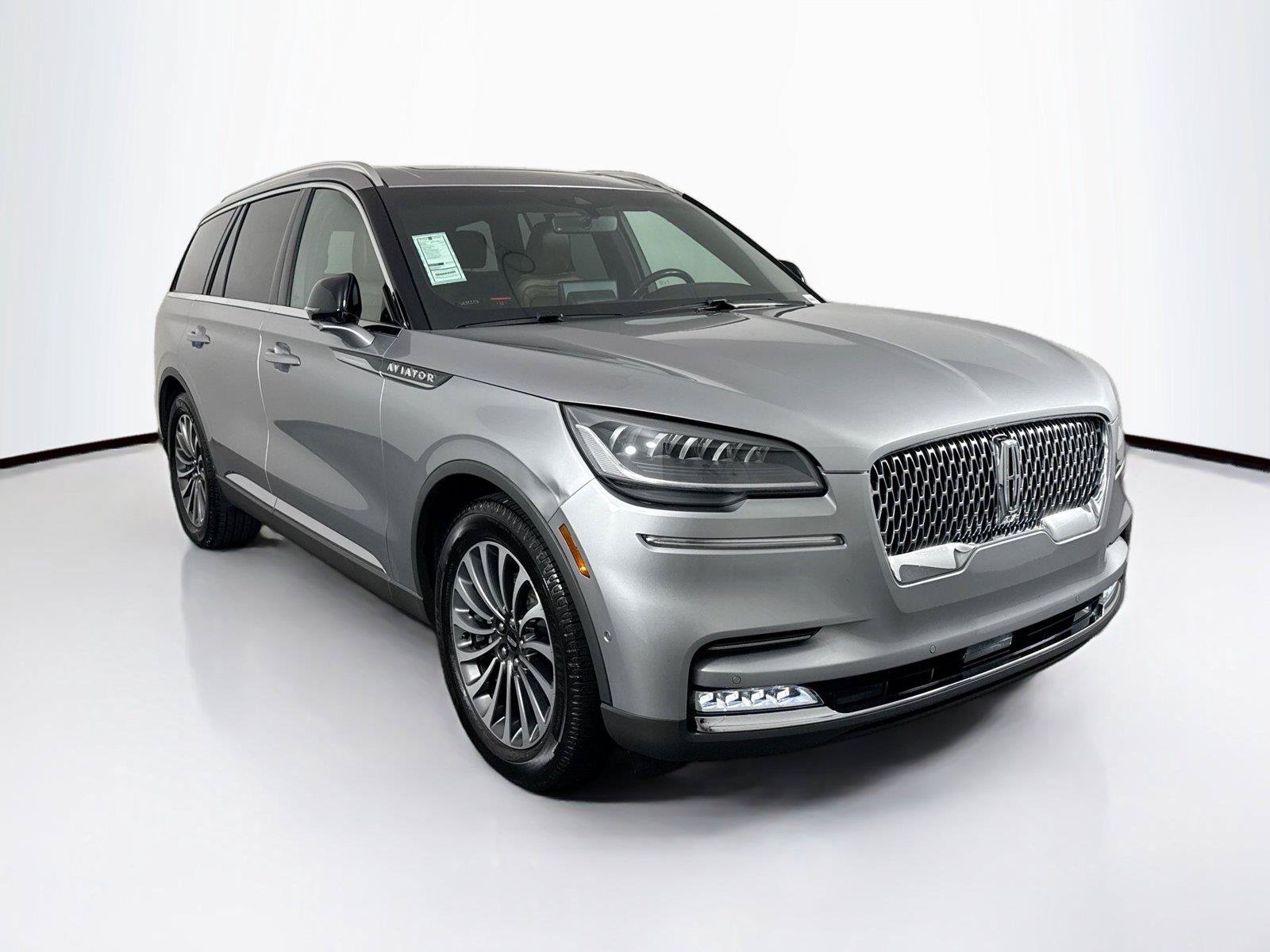 Used 2021 Lincoln Aviator Reserve w/ Equipment Group 201A RWD image 9