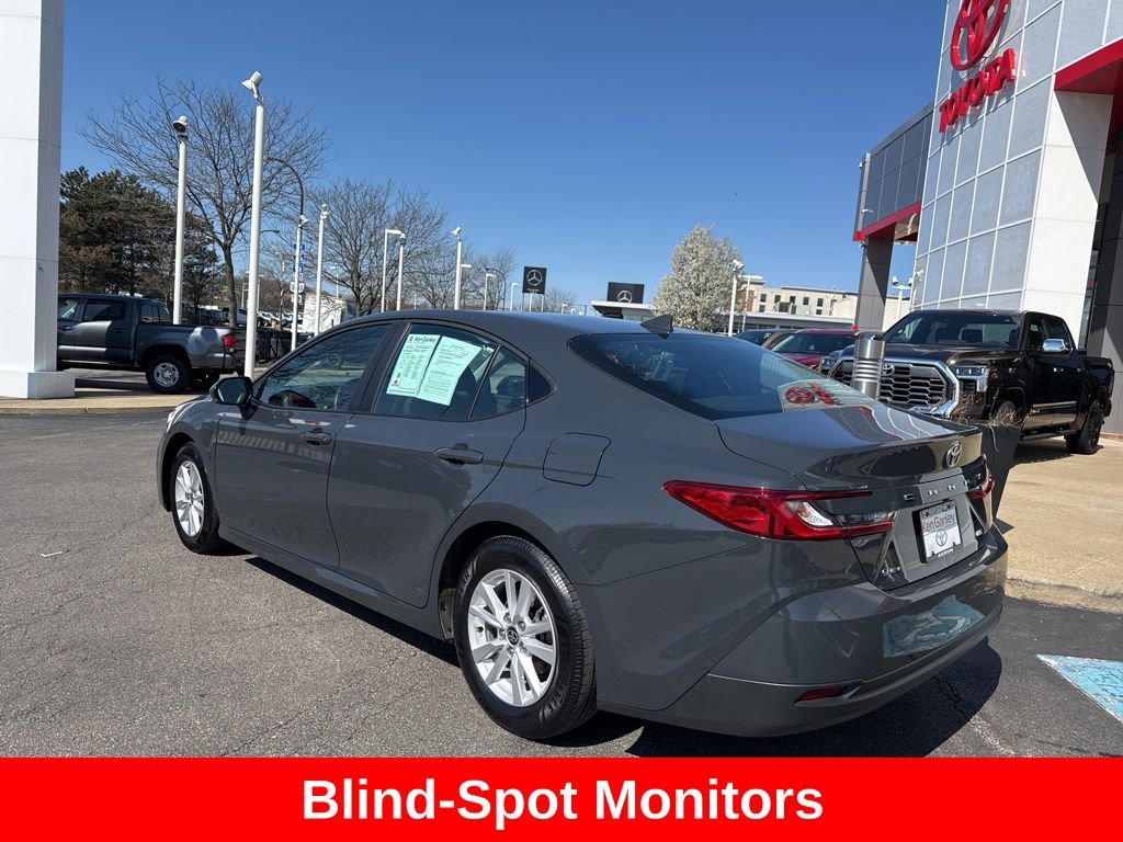 Used 2025 Toyota Camry LE FWD image 4