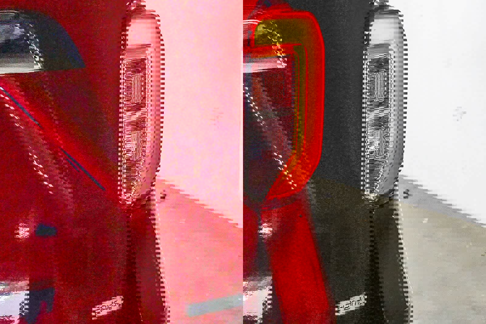 Used 2020 Ford Explorer Limited image 12