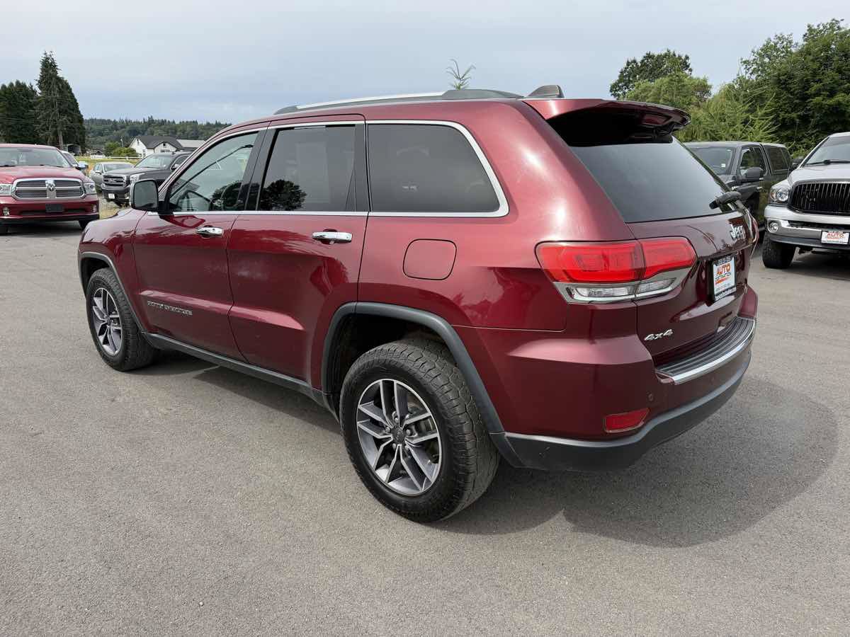 Used 2019 Jeep Grand Cherokee Limited AWD/4WD image 6