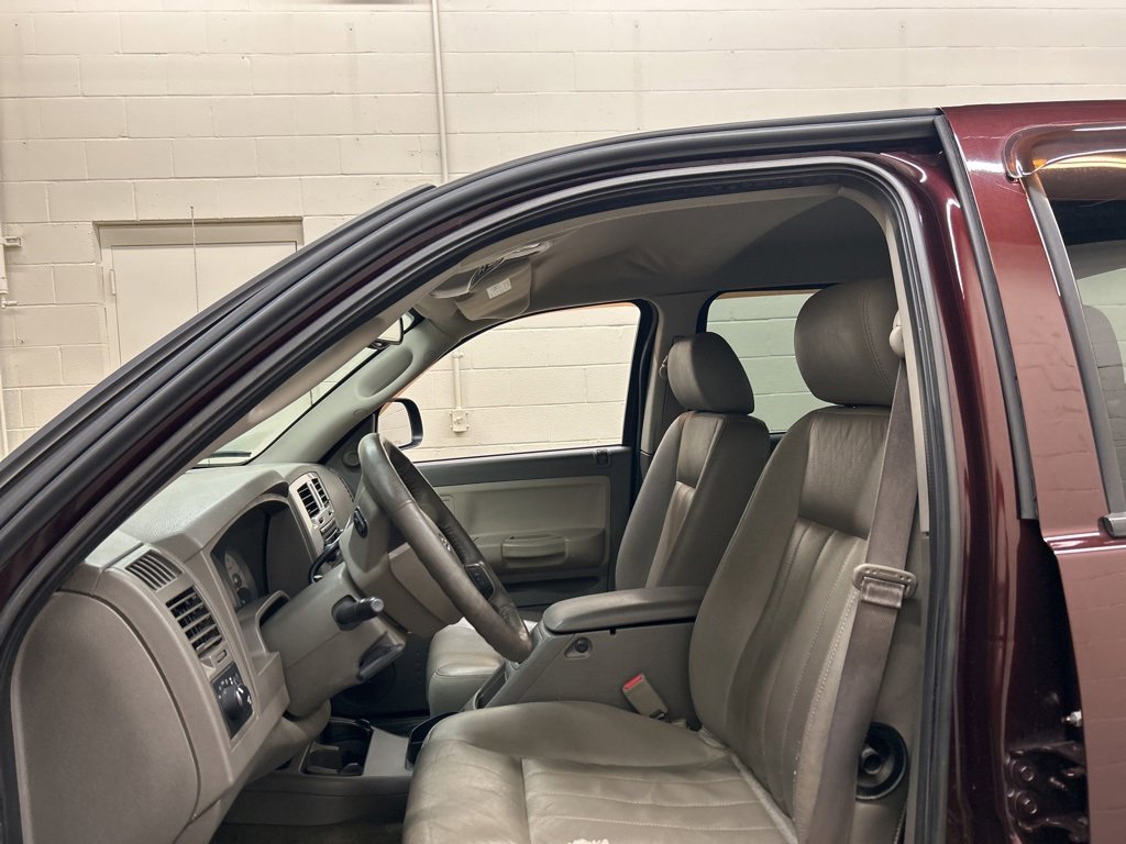 Used 2005 Dodge Dakota Laramie w/ Trailer Tow Group image 7