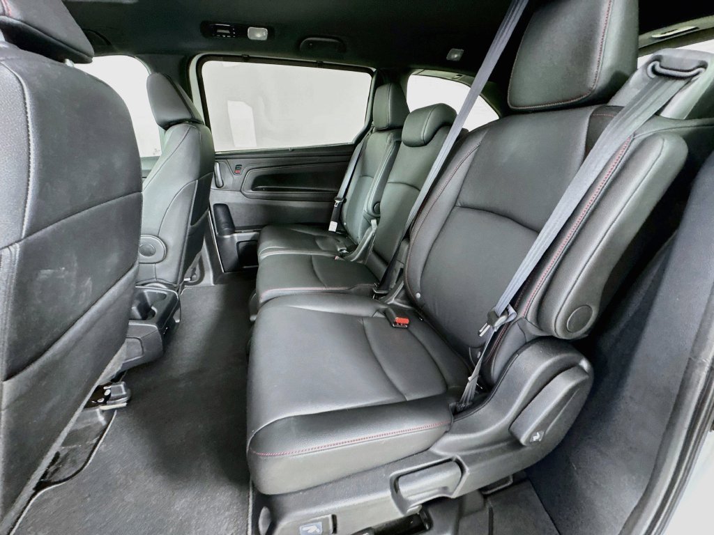 Certified 2026 Honda Odyssey Sport-L image 32