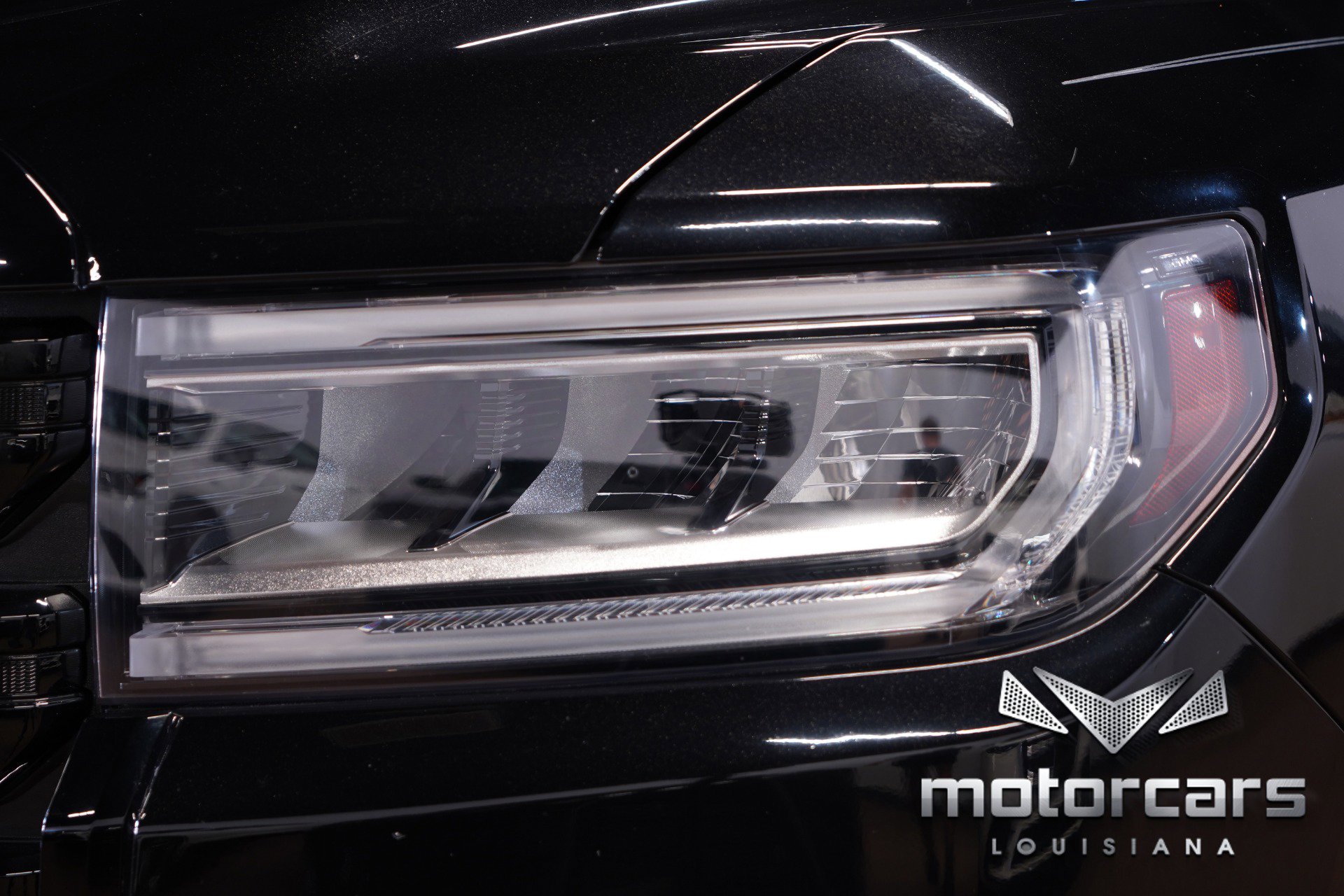 Used 2022 GMC Acadia SLE w/ Driver Convenience Package image 11