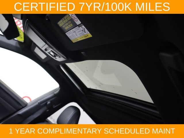 Used 2022 Toyota Highlander XSE FWD image 25