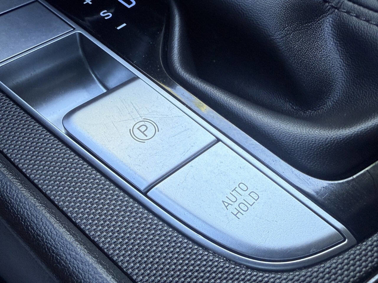 Used 2023 Hyundai Elantra SEL w/ Convenience Package image 22