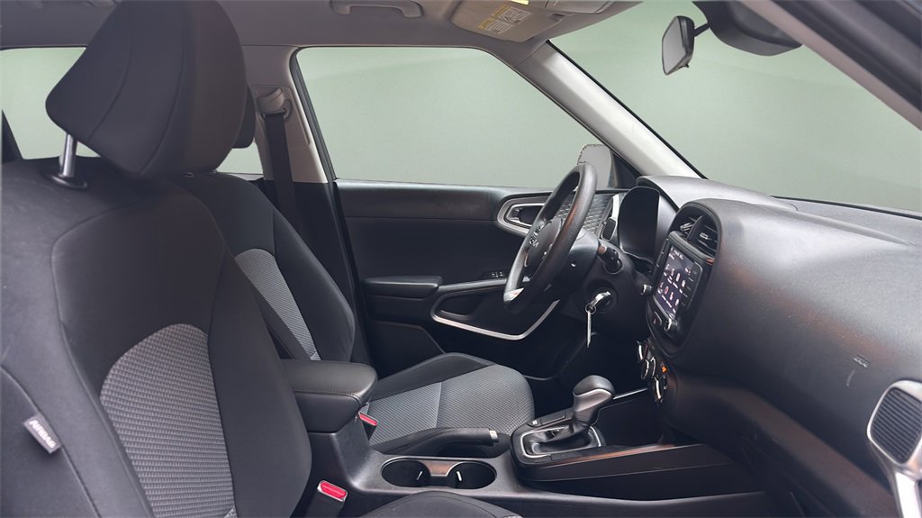 Used 2023 Kia Soul LX w/ Option Group 015 image 14