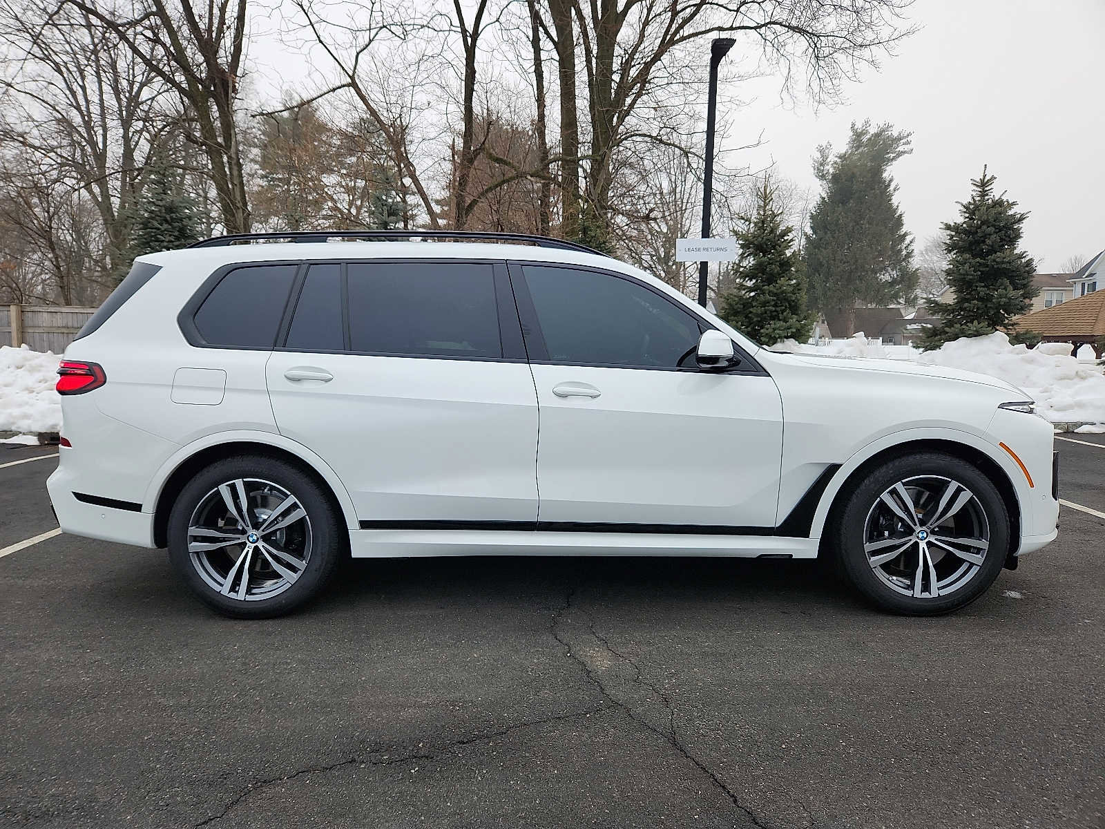 Used 2026 BMW X7 xDrive40i w/ M Sport Package image 7