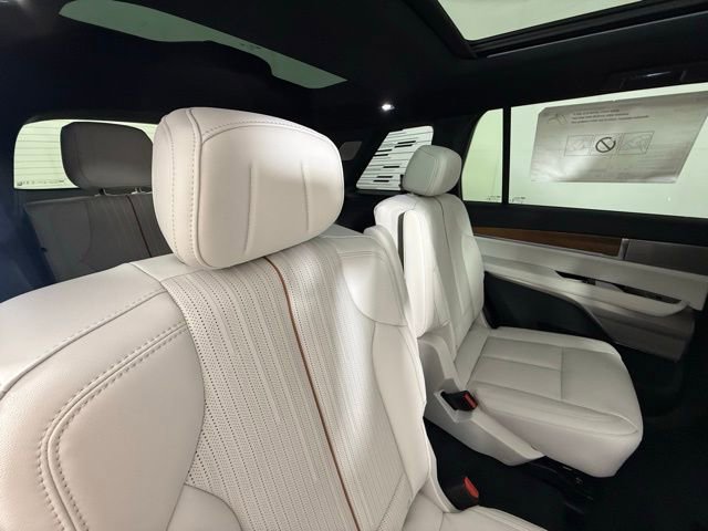 New 2026 Cadillac Vistiq Luxury image 30