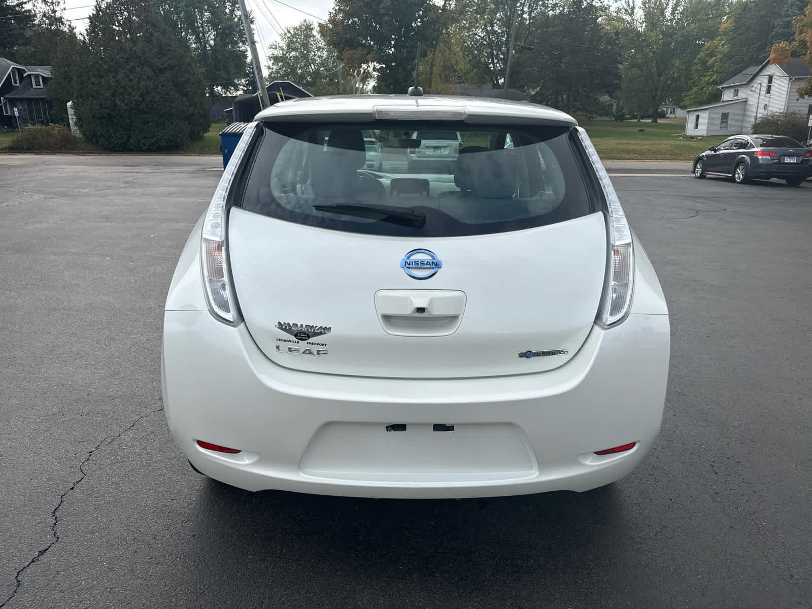 Used 2017 Nissan Leaf SV w/ Premium Package image 4