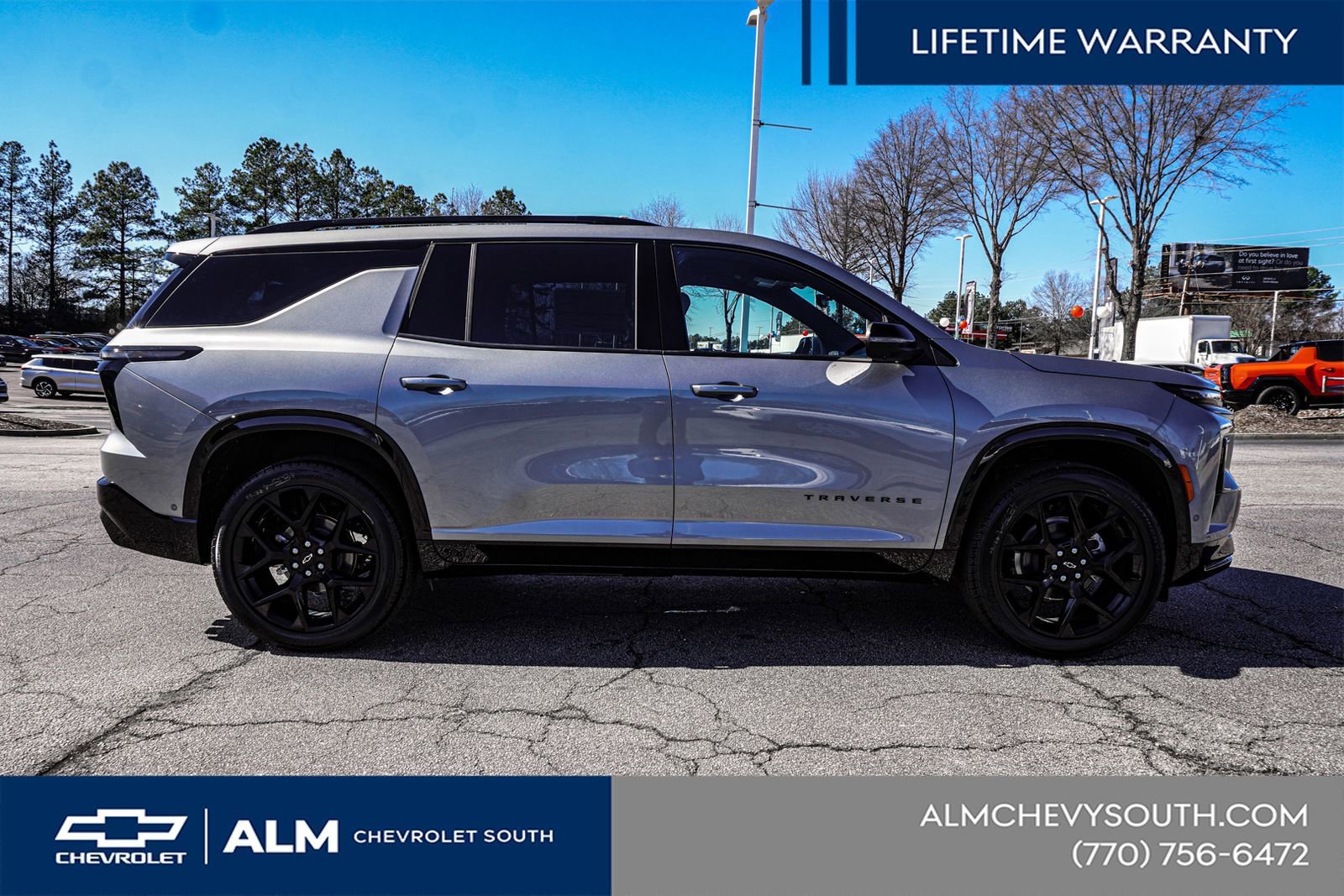 New 2026 Chevrolet Traverse RS w/ LPO, Floor Liner Package FWD image 10