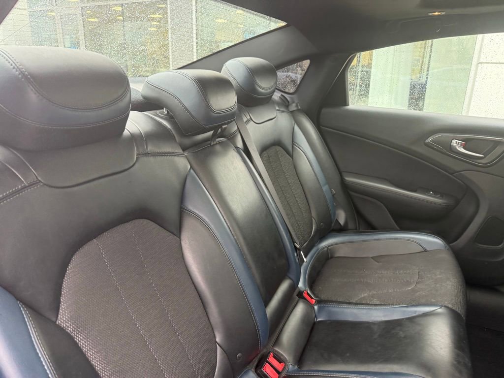 Used 2016 Chrysler 200 S w/ Navigation & Sound Group I image 25
