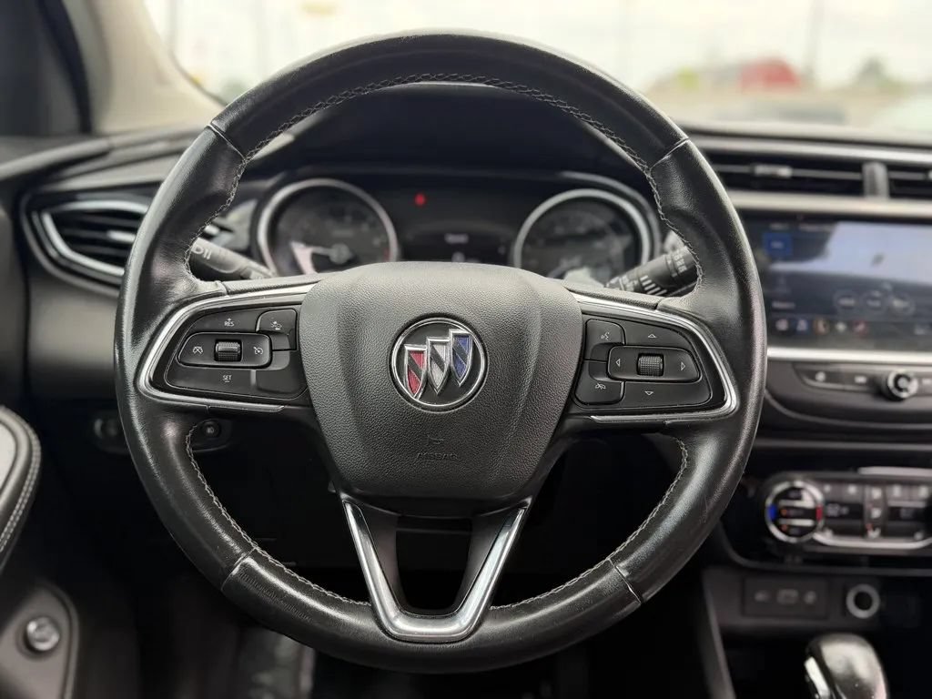 Used 2021 Buick Encore GX Select w/ Experience Buick Package FWD image 12