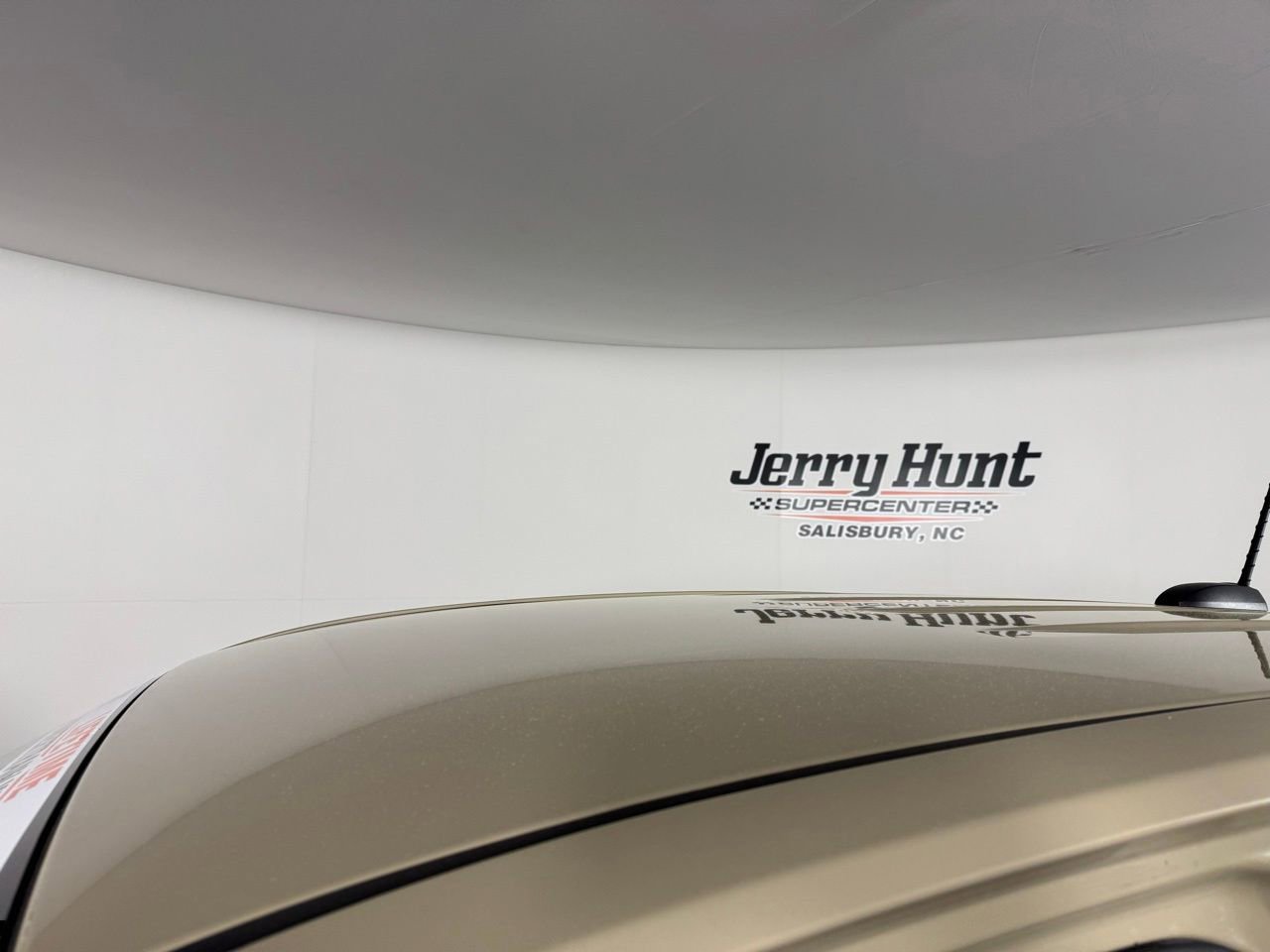 Used 2024 Chevrolet Colorado W/T image 13