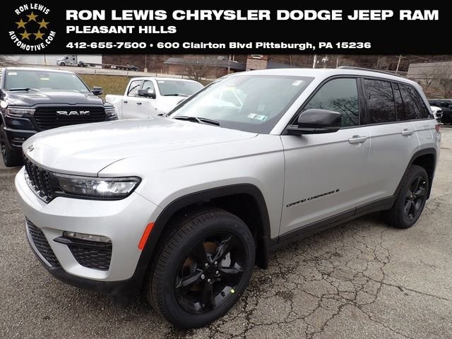 New 2025 Jeep Grand Cherokee Limited w/ Black Appearance Package