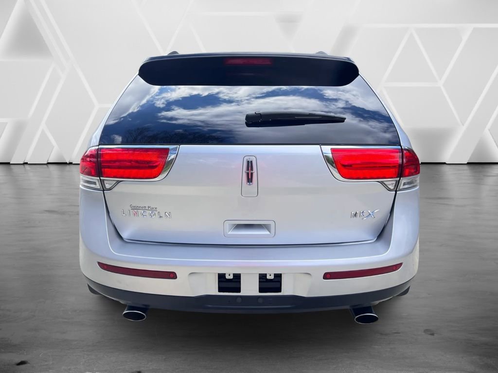 Used 2015 Lincoln MKX FWD w/ Walnut Swirl Wood Package image 9