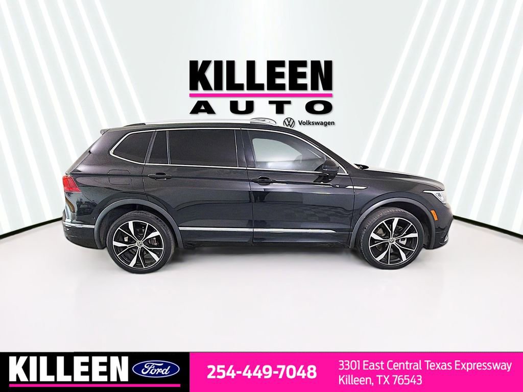 Used 2022 Volkswagen Tiguan SEL R-Line image 9