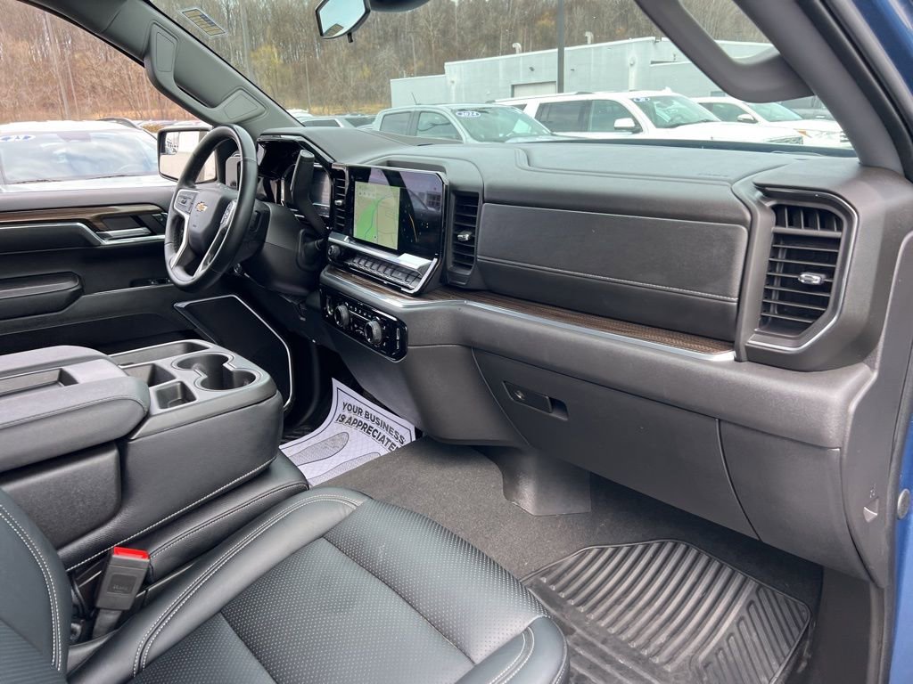 Used 2024 Chevrolet Silverado 1500 LT image 23