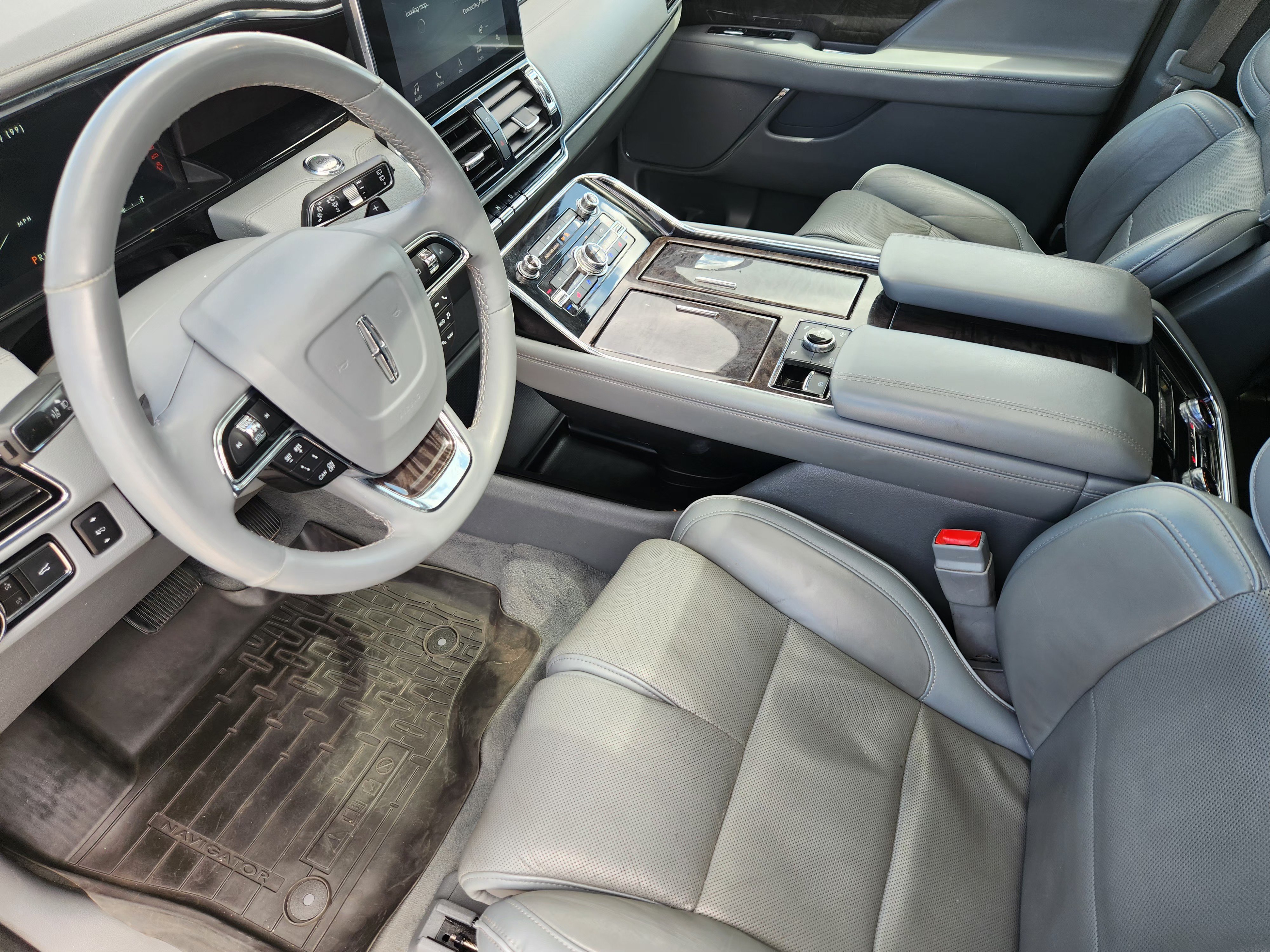 Used 2018 Lincoln Navigator Reserve w/ Technology Package AWD/4WD image 13