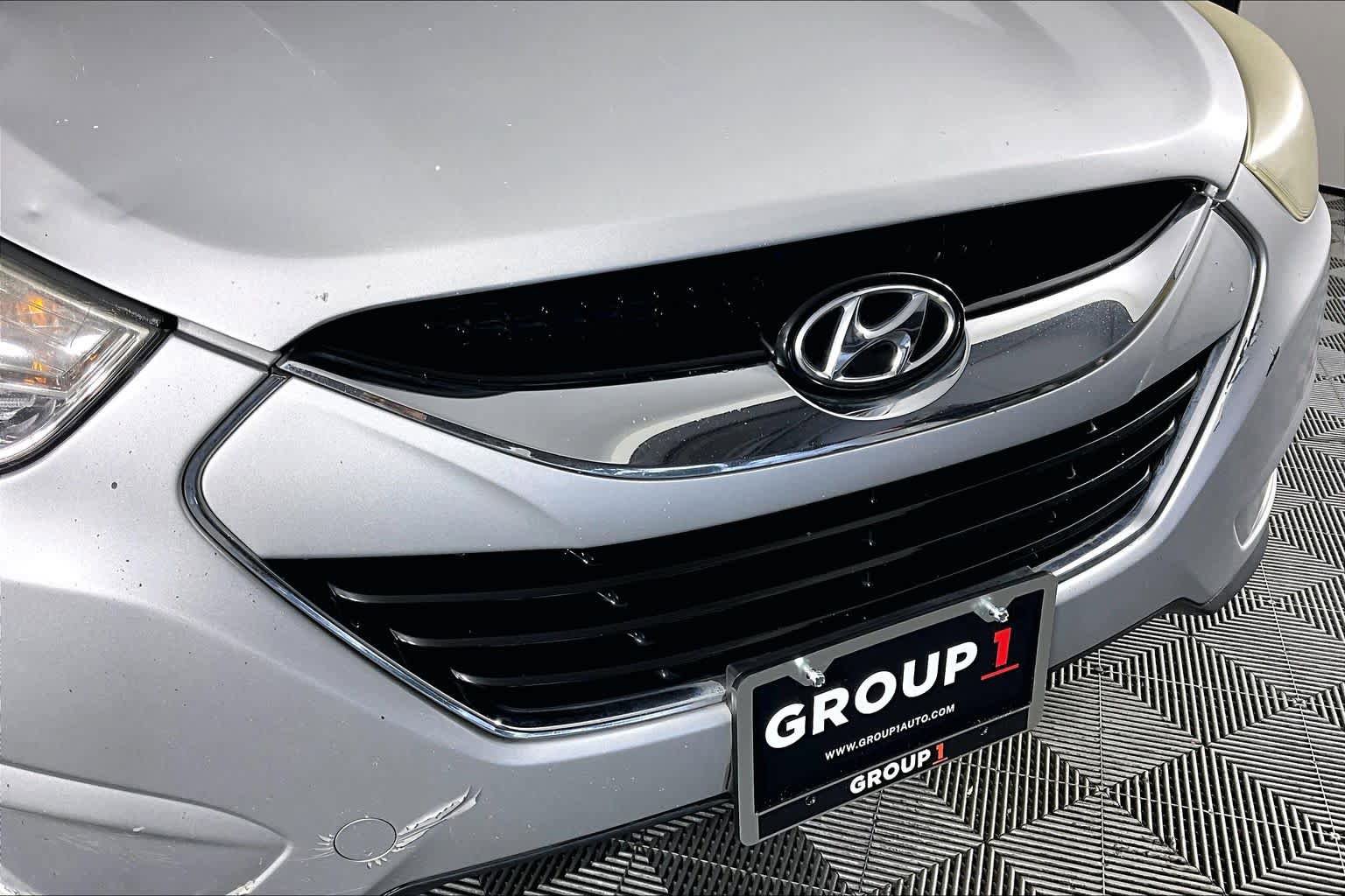 Used 2012 Hyundai Tucson Limited FWD image 27